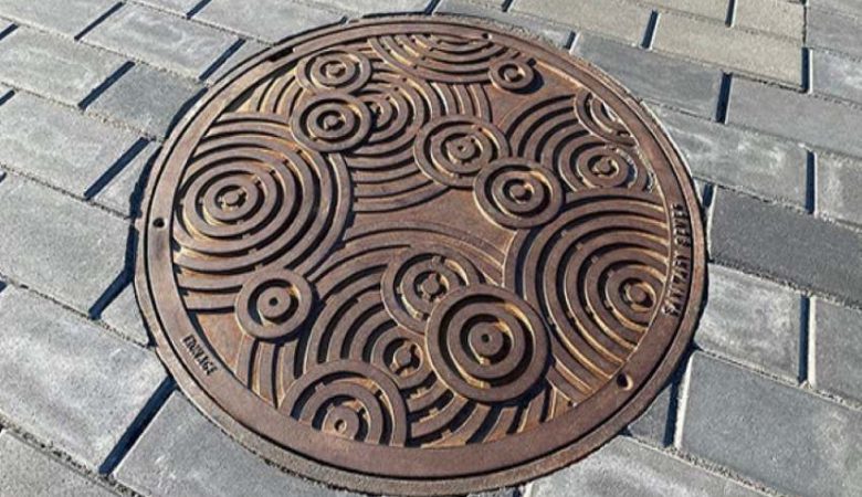 کدام بهتر است؟ مقایسه جامع دریچه منهول چدنی و کامپوزیت